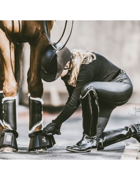 Protectores Traseros de Cuero con Borreguito Kentucky Turnout